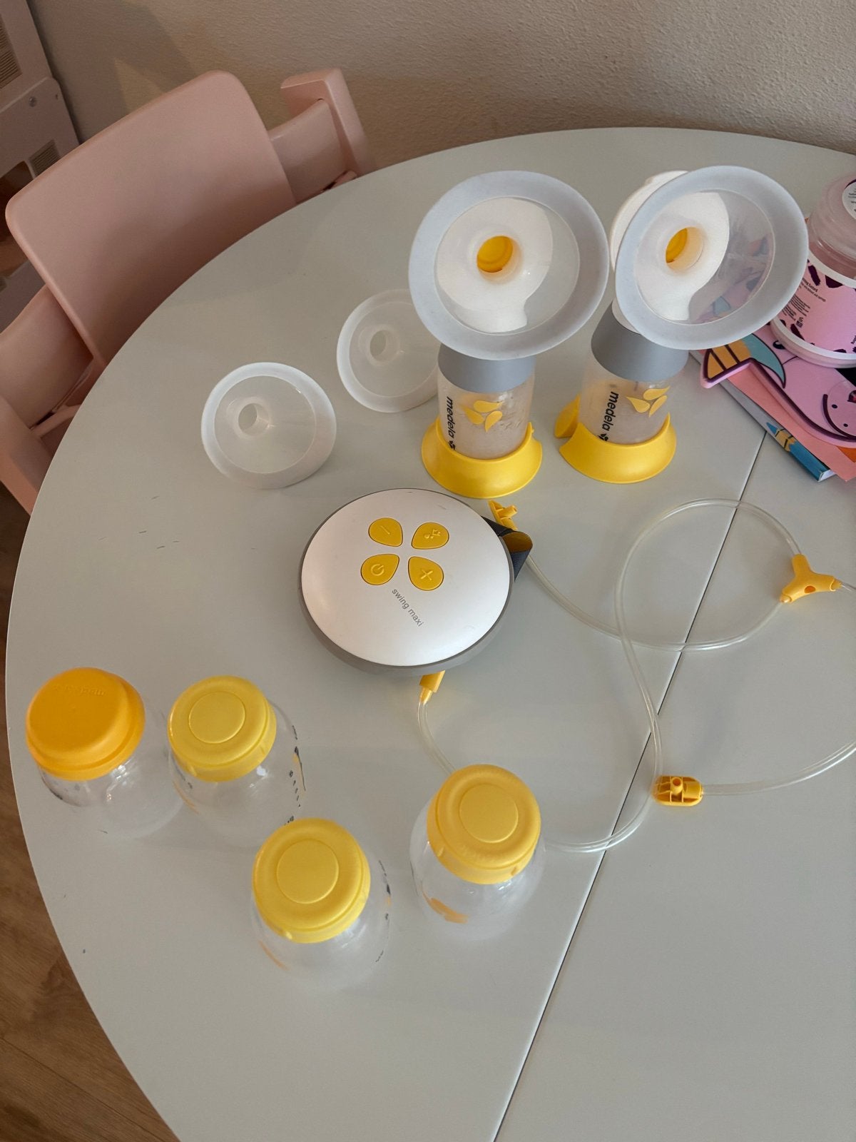 Medela Swing Maxi dubbele elektrische borstkolf, Ophalen, Zo goed als nieuw