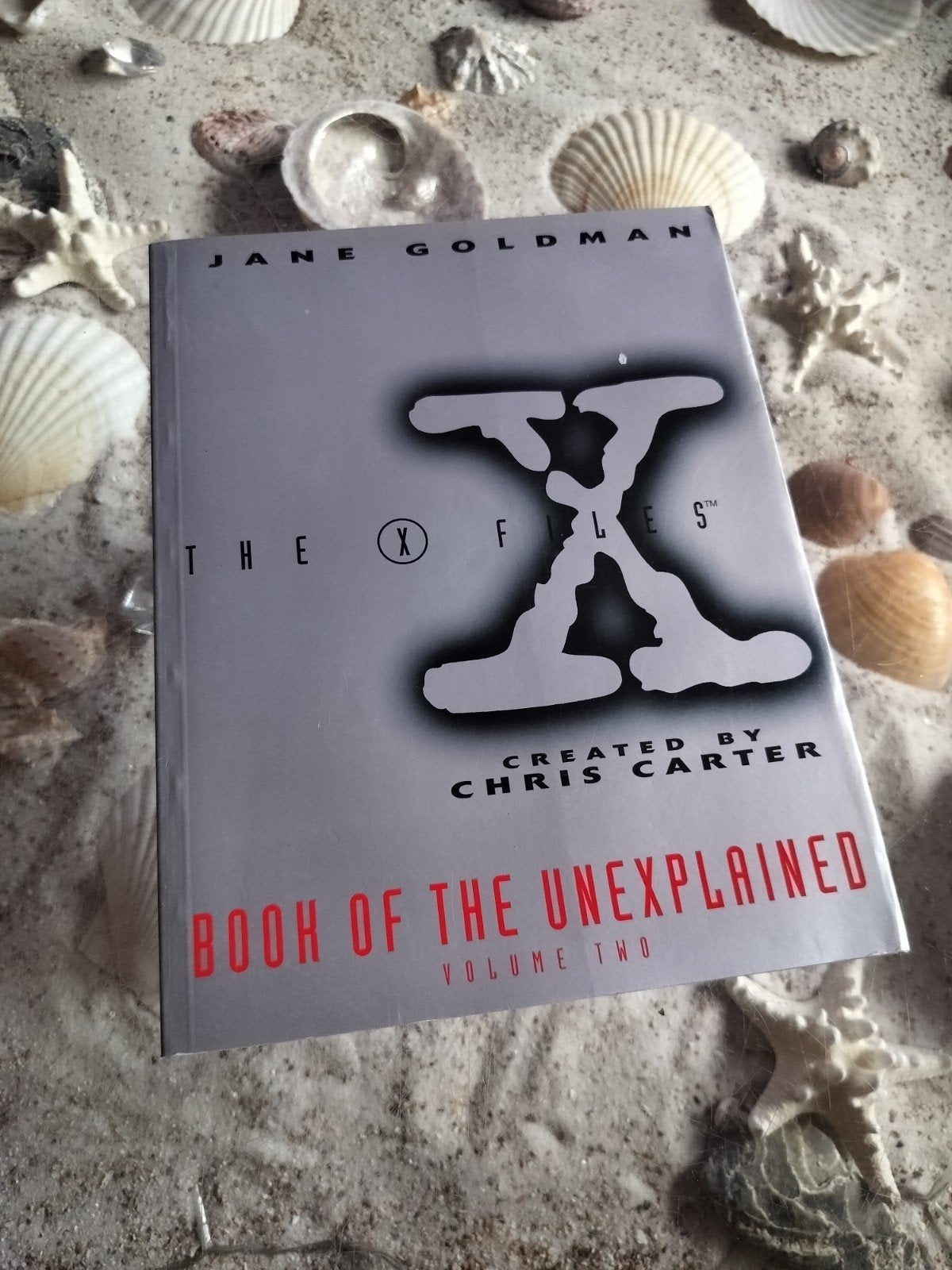 The X Files Book of the Unexplained Volume 2 - English, Ophalen of Verzenden, Gelezen