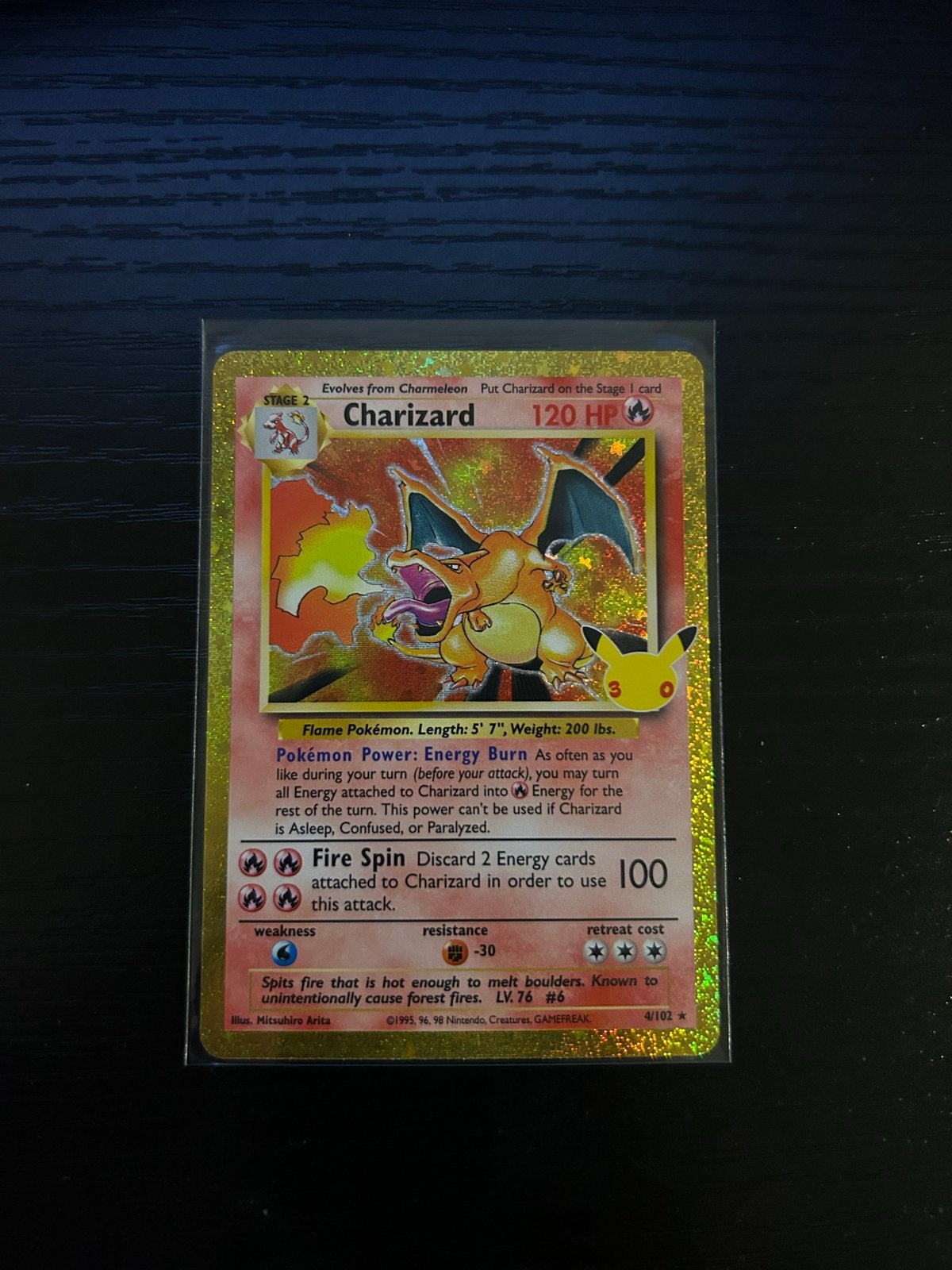 Charizard 4/102 Pokémon 30th Anniversary Celebration, Ophalen, Zo goed als nieuw, Losse kaart, Foil