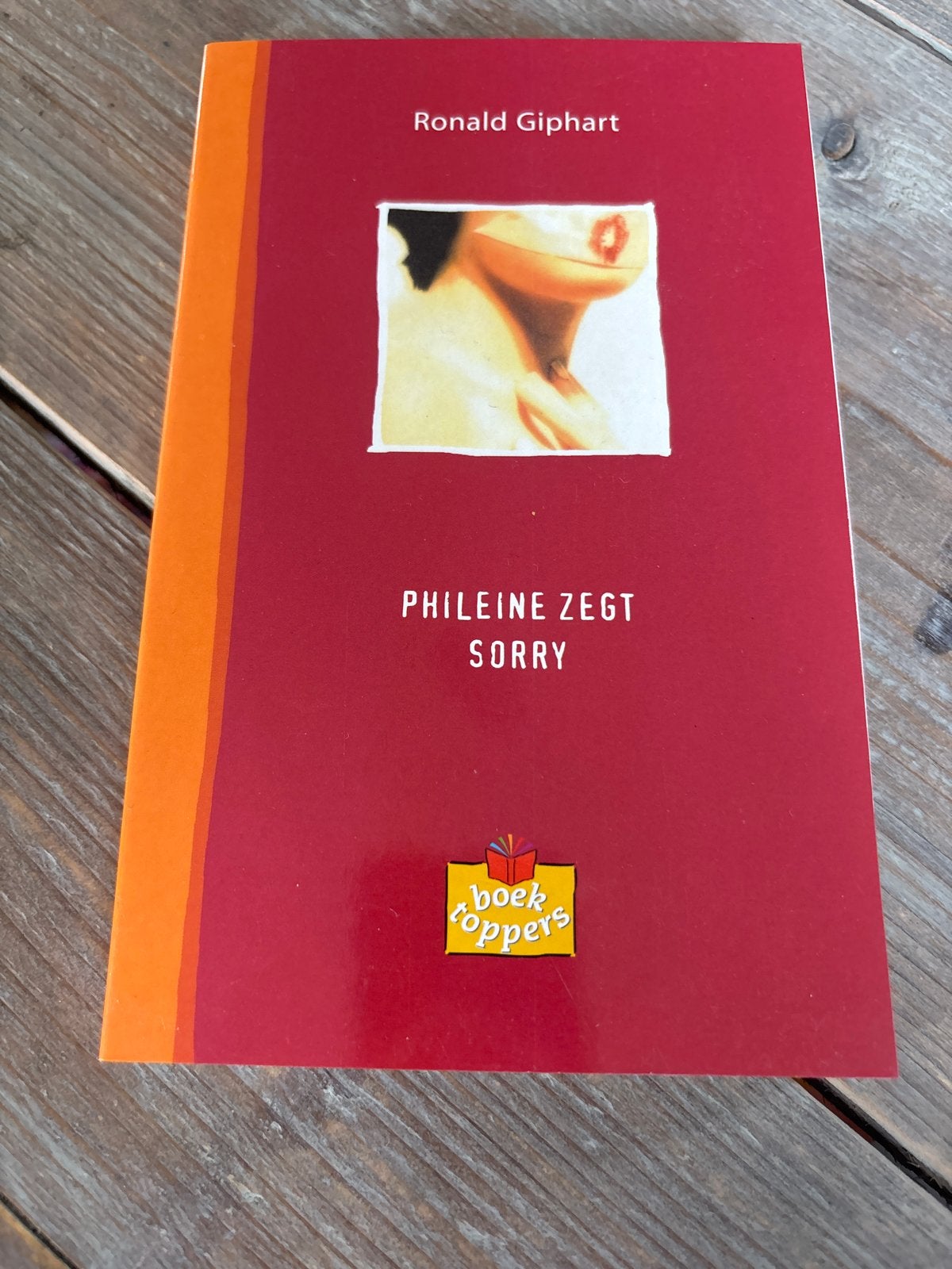 Phileine Zegt Sorry - Ronald Giphart (Boektoppers), Ophalen of Verzenden, Gelezen, Nederland