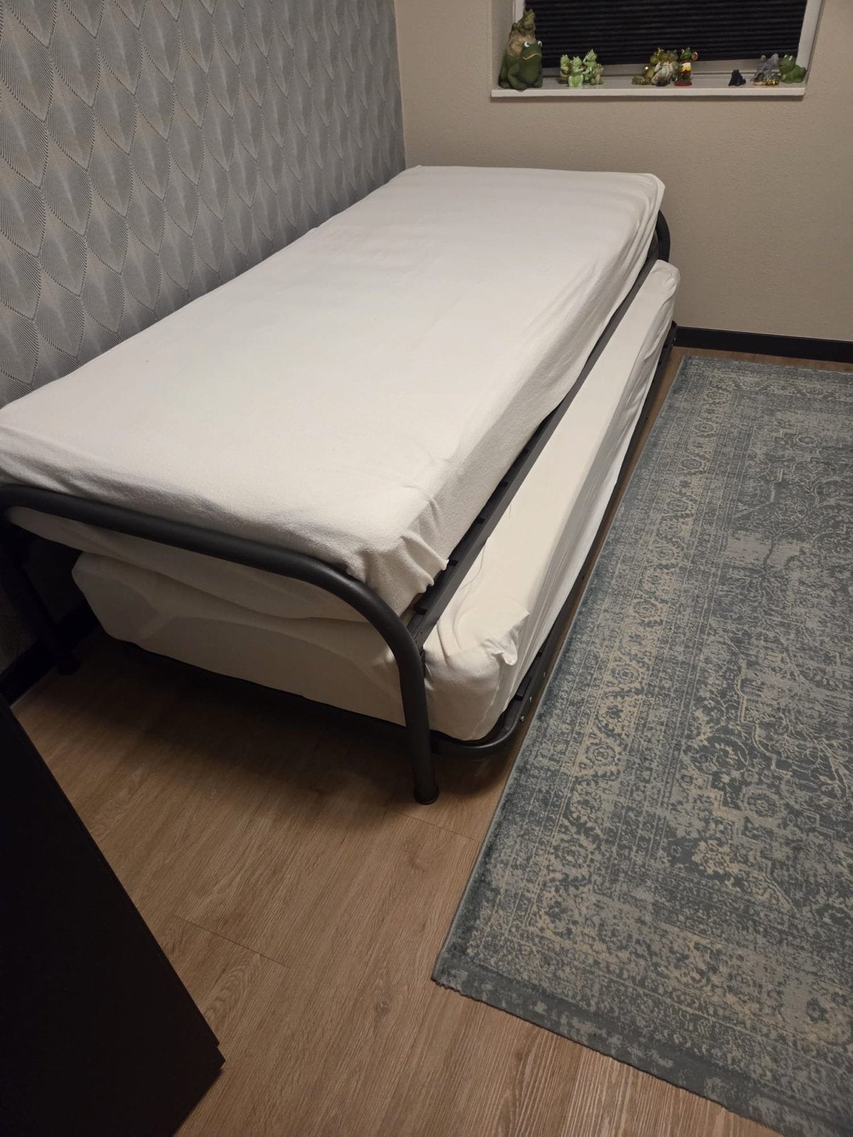 Uitschuifbaar bed met twee matrassen