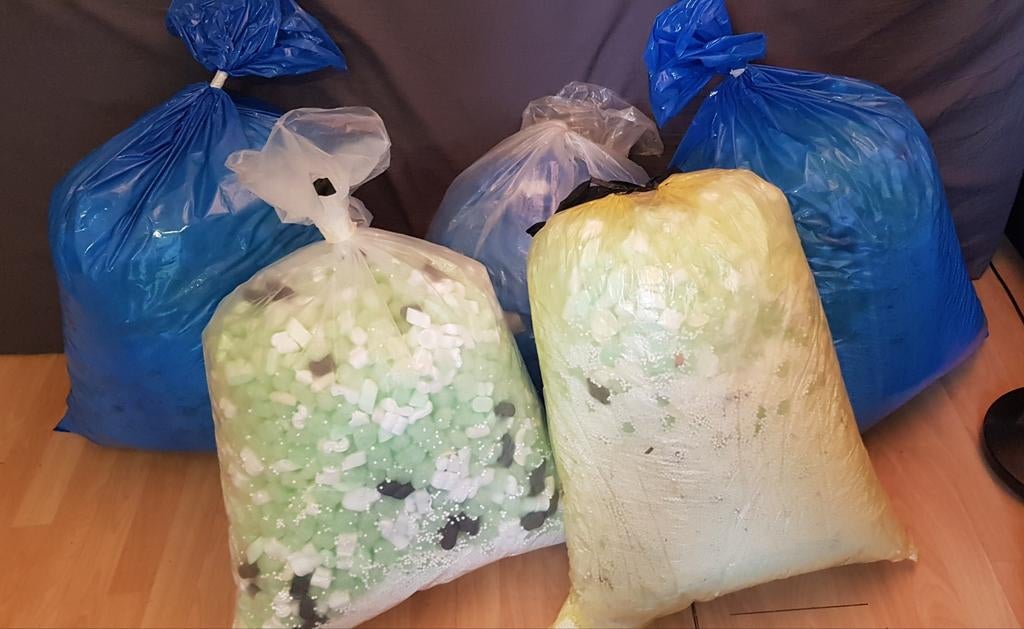 Opvulchips/Verpakkingsvlokken, Ophalen