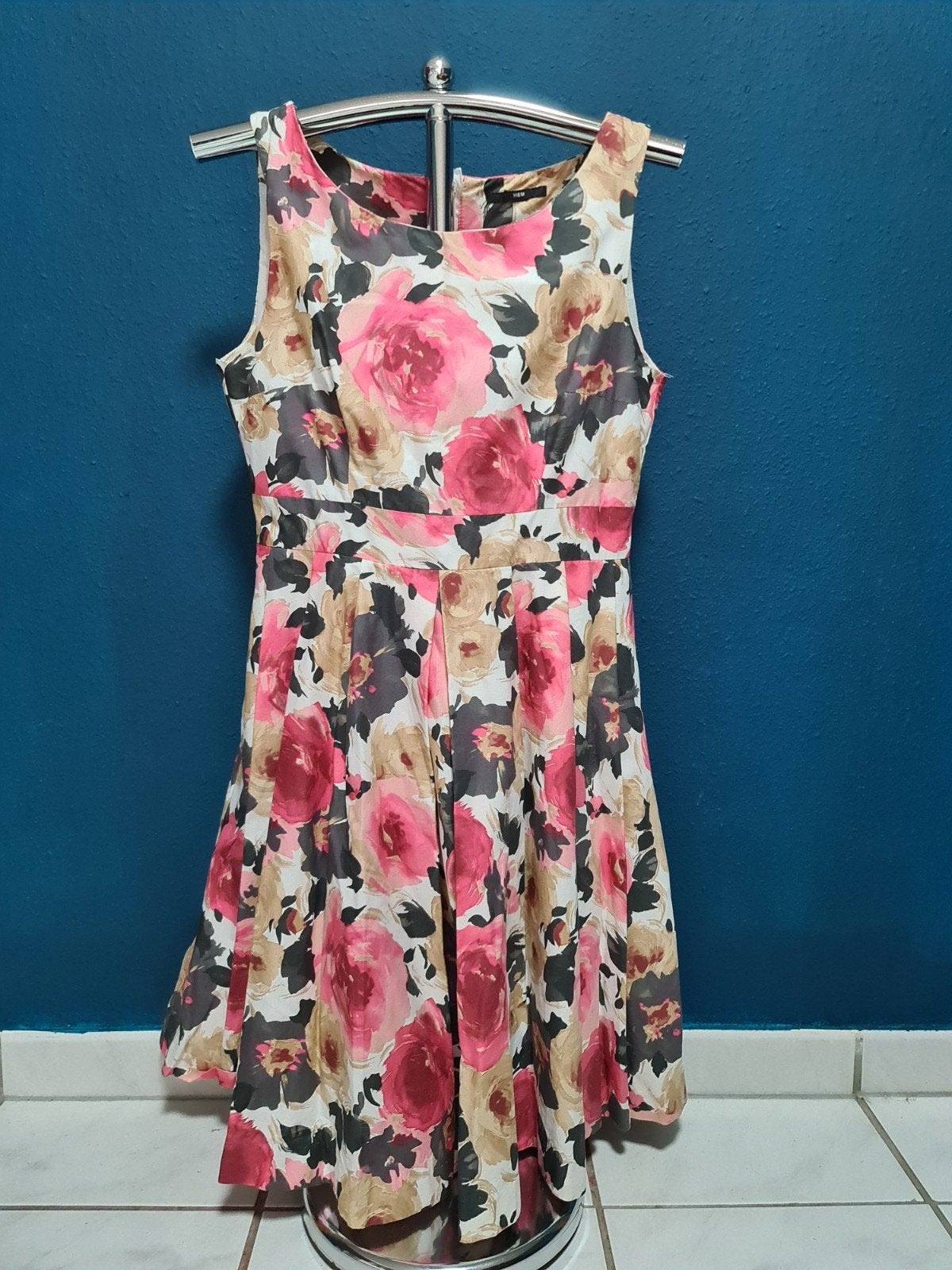 H&M Rockabilly Vintage Stijl Jurk Maat 40, Kleding | Dames, Maat 38/40 (M), H&M, Knielengte, Gedragen