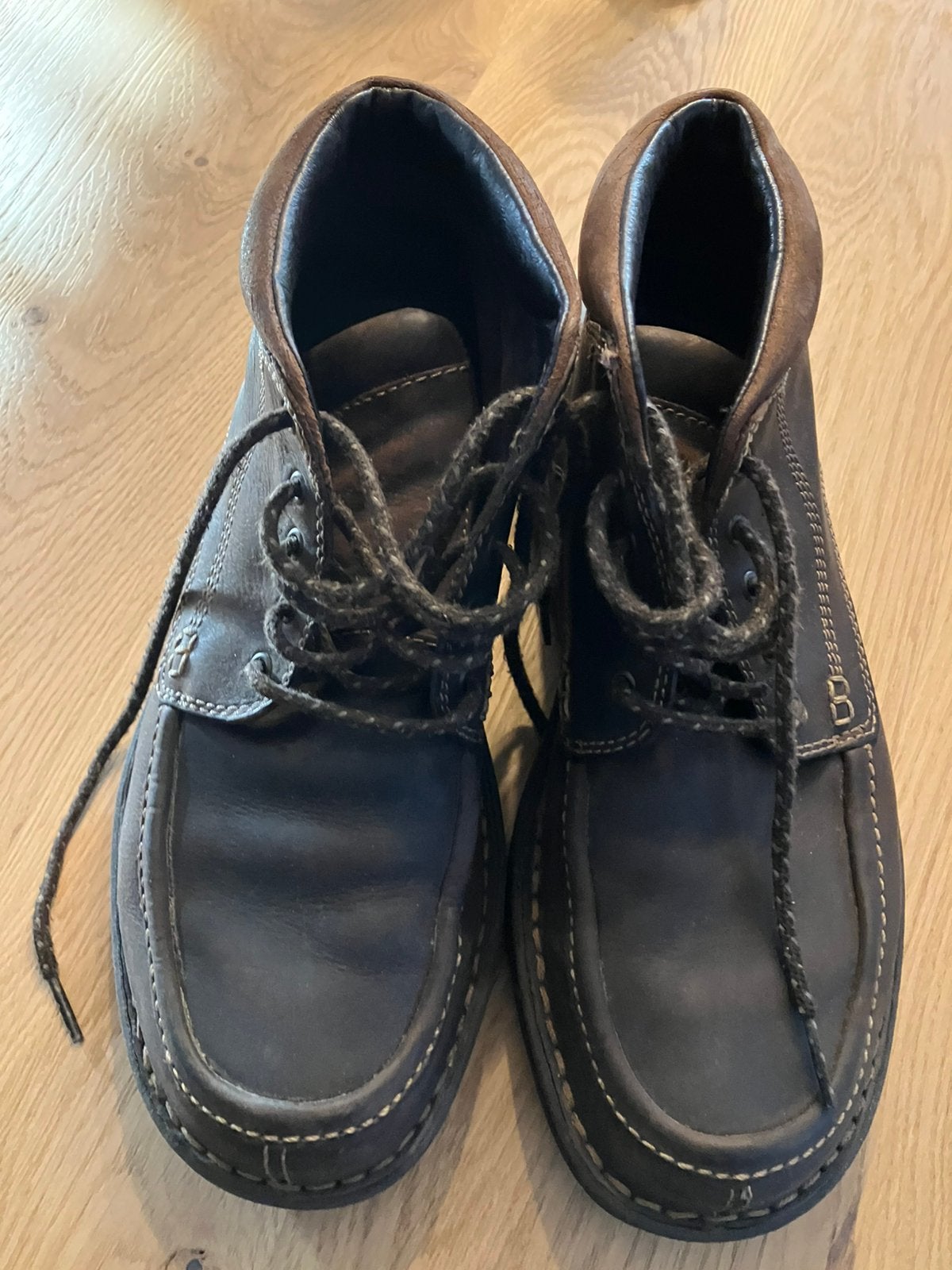 Rockport bruine leren veterboot maat 42, Bruin, Ophalen of Verzenden, Zo goed als nieuw, Veterschoenen