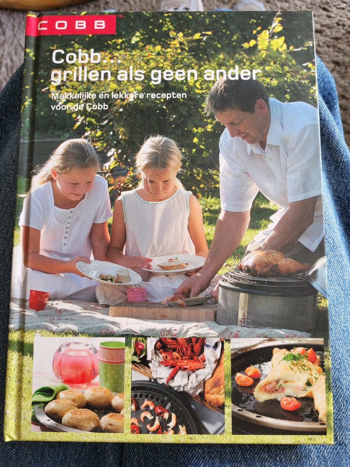 Cobb grillen als geen ander - Kookboek voor de Cobb, Boeken, Onbekend, Voorgerechten en Soepen, Ophalen of Verzenden, Zo goed als nieuw