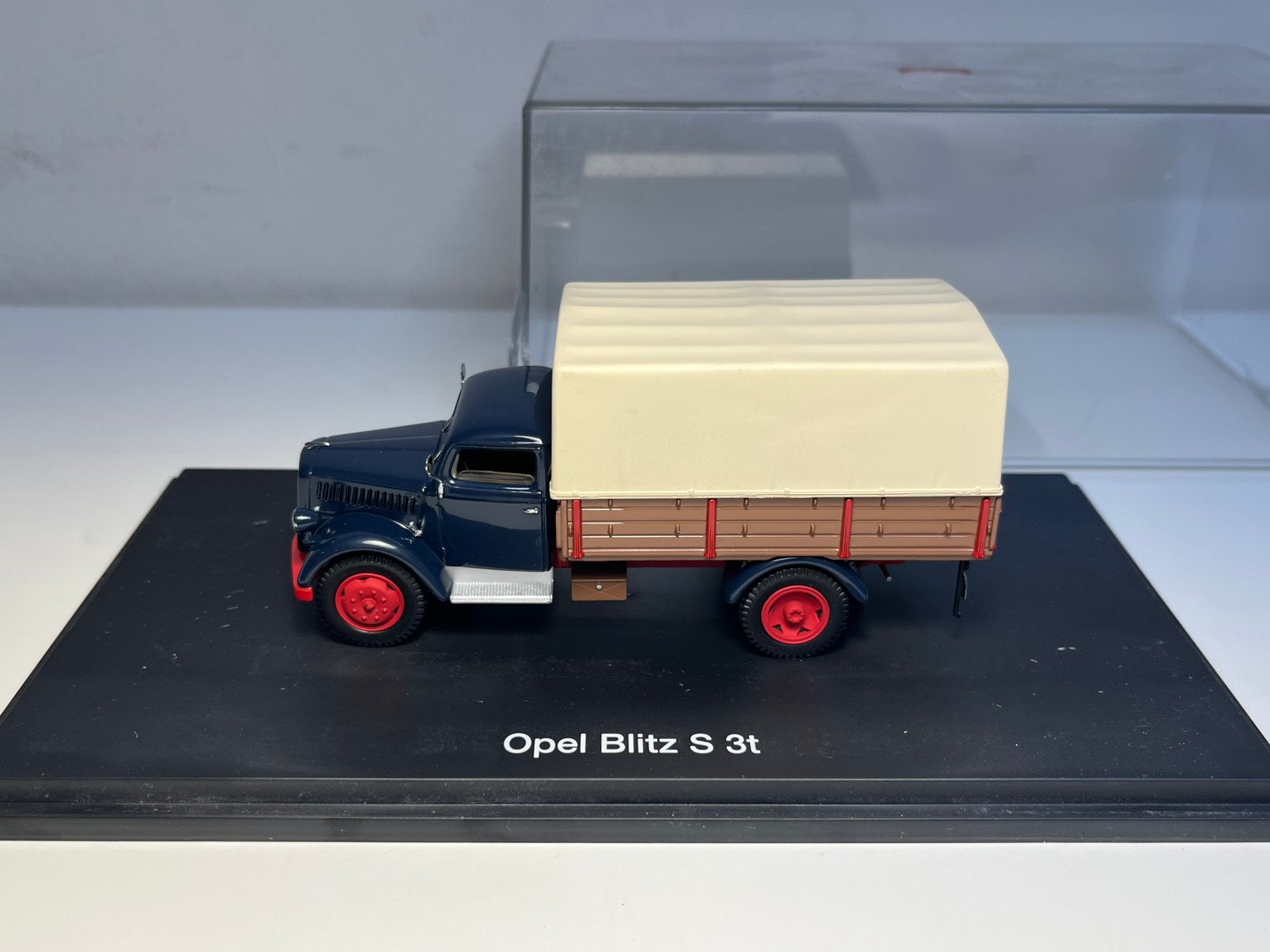 Schuco - Opel Blitz S 3t - Schaal 1:43, Ophalen of Verzenden, Zo goed als nieuw, Auto, Schuco