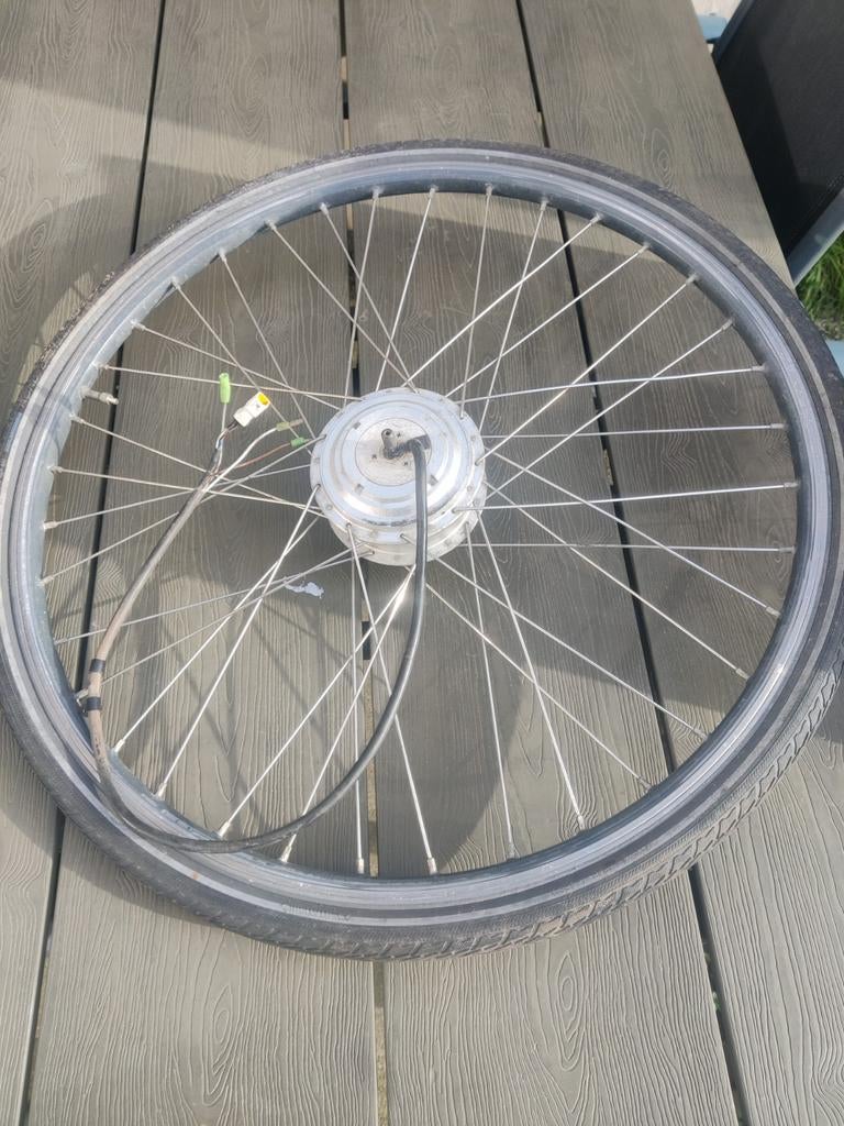 Motorwiel Batavus 36V,, Ophalen of Verzenden, Zo goed als nieuw