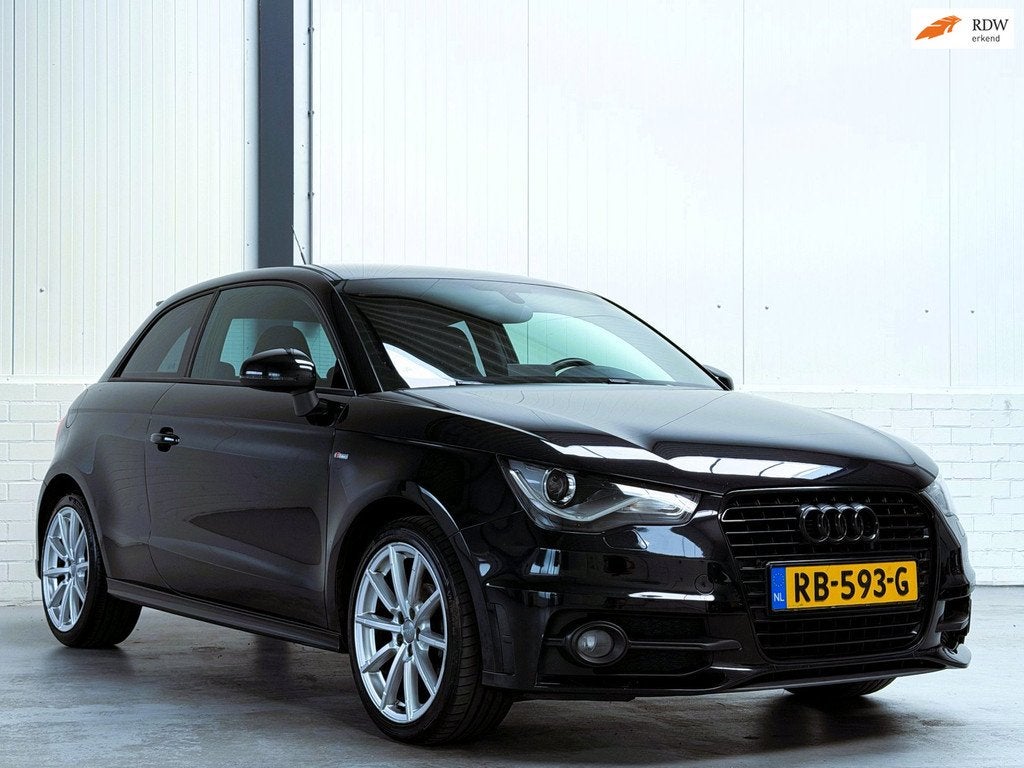 Audi A1 1.2 TFSI S-Line|Kuipstoel|Cruise, Auto's, Audi, Voorwielaandrijving, Euro 5, 86 pk, Zwart