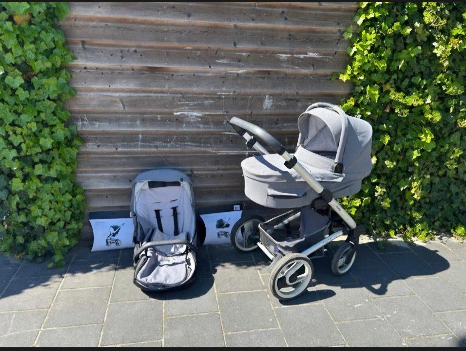 Mutsy Nio kinderwagen met reiswieg, zitgedeelte en adapters, Kinderen en Baby's, Ophalen, Gebruikt, Met autostoeltje, Combiwagen