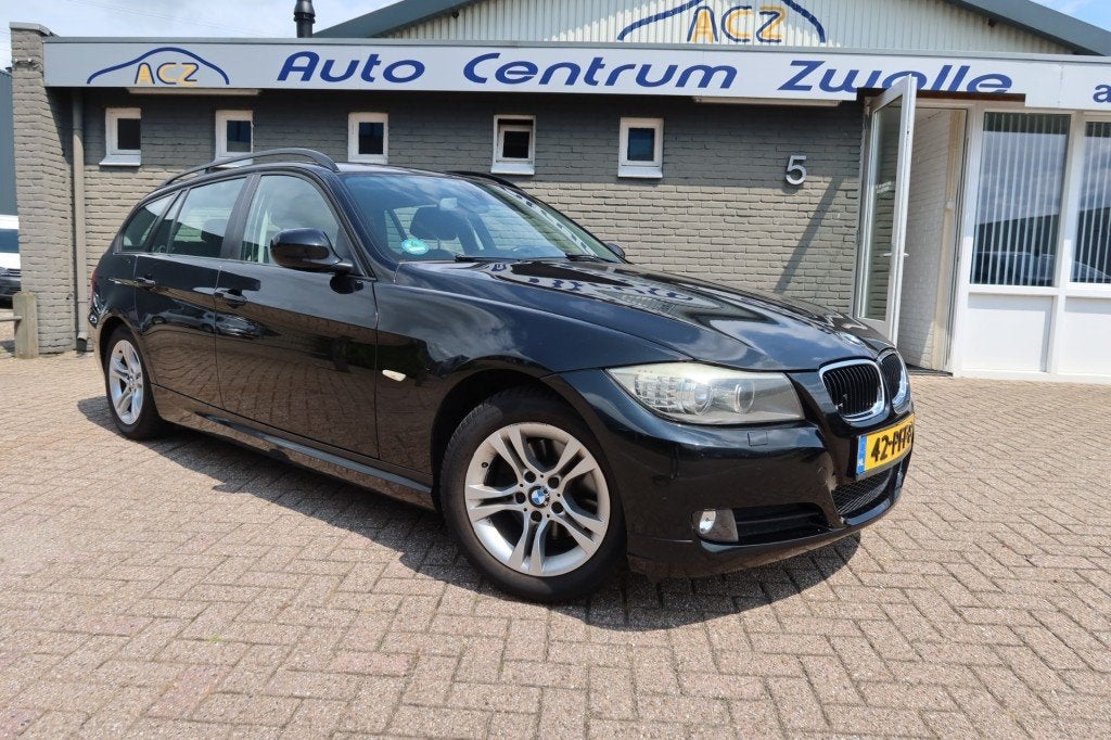 Bmw 3-SERIE 318I BUSINESS LINE, NAVI , CLIMATE CONTROL, Auto's, BMW, Achterwielaandrijving, Zwart, Origineel Nederlands, Handgeschakeld