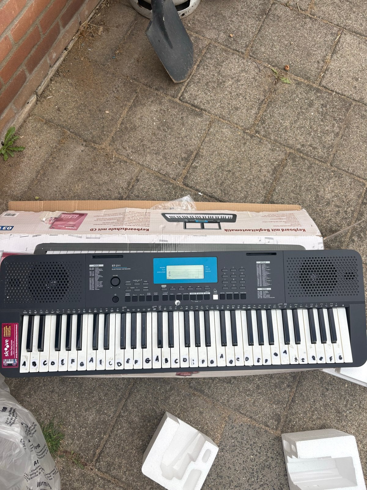 Elektronisch Keyboard - Ideaal voor beginners, Muziek en Instrumenten, Midi-aansluiting, Ophalen, Overige merken, 61 toetsen