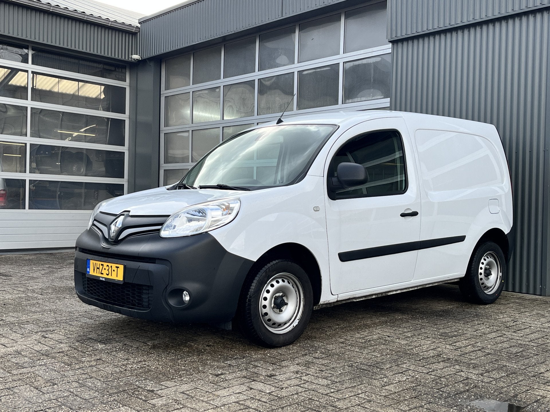 Renault Kangoo 1.5 Blue dCi Airco Bpm vrij Cruise control Bl, Auto's, Bestelauto's, Voorwielaandrijving, Parkeersensor, Stof, Gebruikt