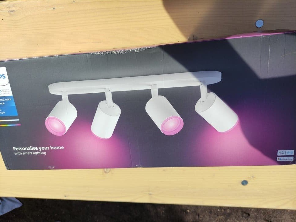 Philips Hue Fugato Spot Light - Smart Verlichting, Huis en Inrichting, Lampen | Spots, Geschikt voor wandmontage, High Tech Campus 45, 5656 AE Eindhoven, Nederland
