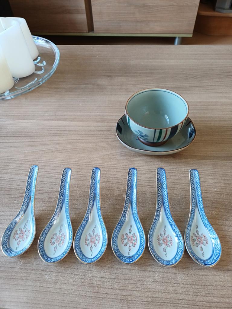 6 Chinese soeplepels met rijstkorrel afdruk en Japanse kom, Ophalen of Verzenden