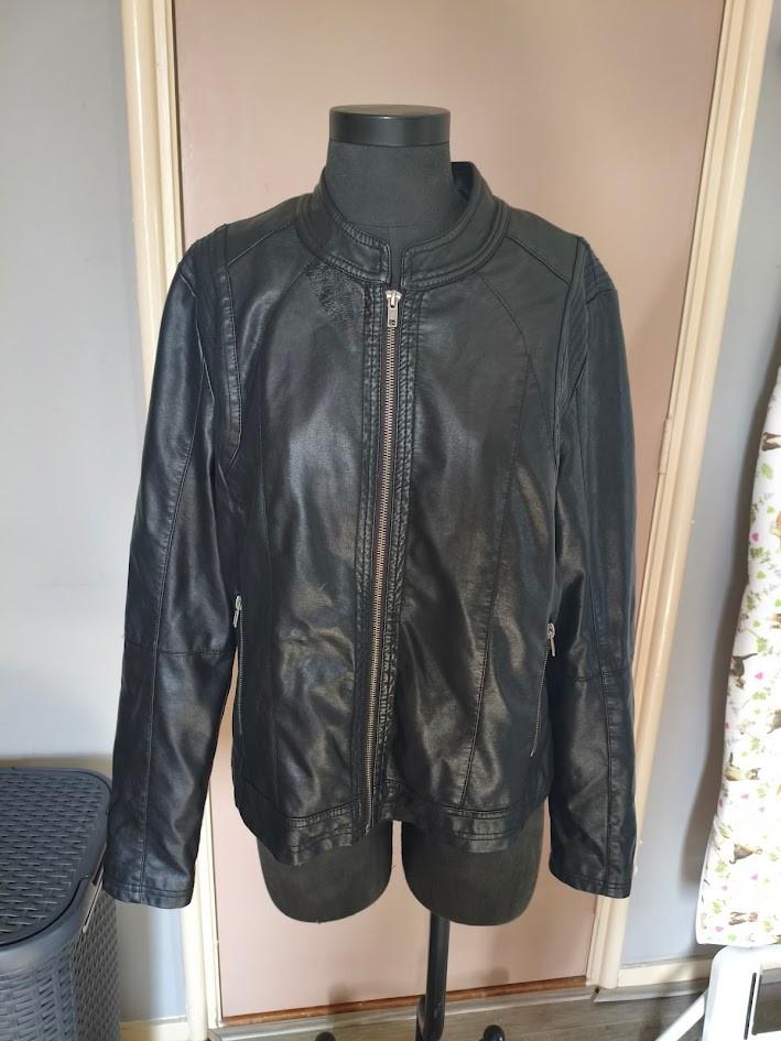 Linea Loresi zwarte dames lederlook biker jacket, Zwart, Maat 42/44 (L), Ophalen of Verzenden, Linea Loresi