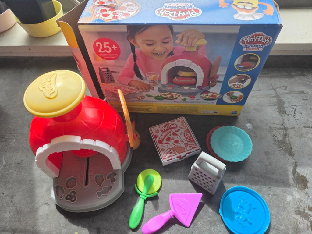 Play-Doh Pizza Maken Set - Zo goed als nieuw en compleet, Ophalen of Verzenden