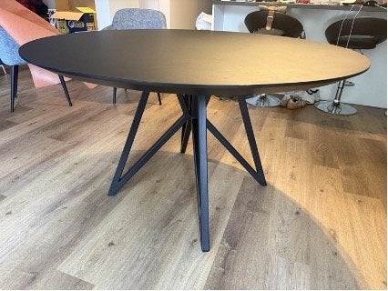 Ronde eettafel – Studio HENK, Huis en Inrichting, Ophalen, Rond, Zo goed als nieuw, Vijf personen of meer