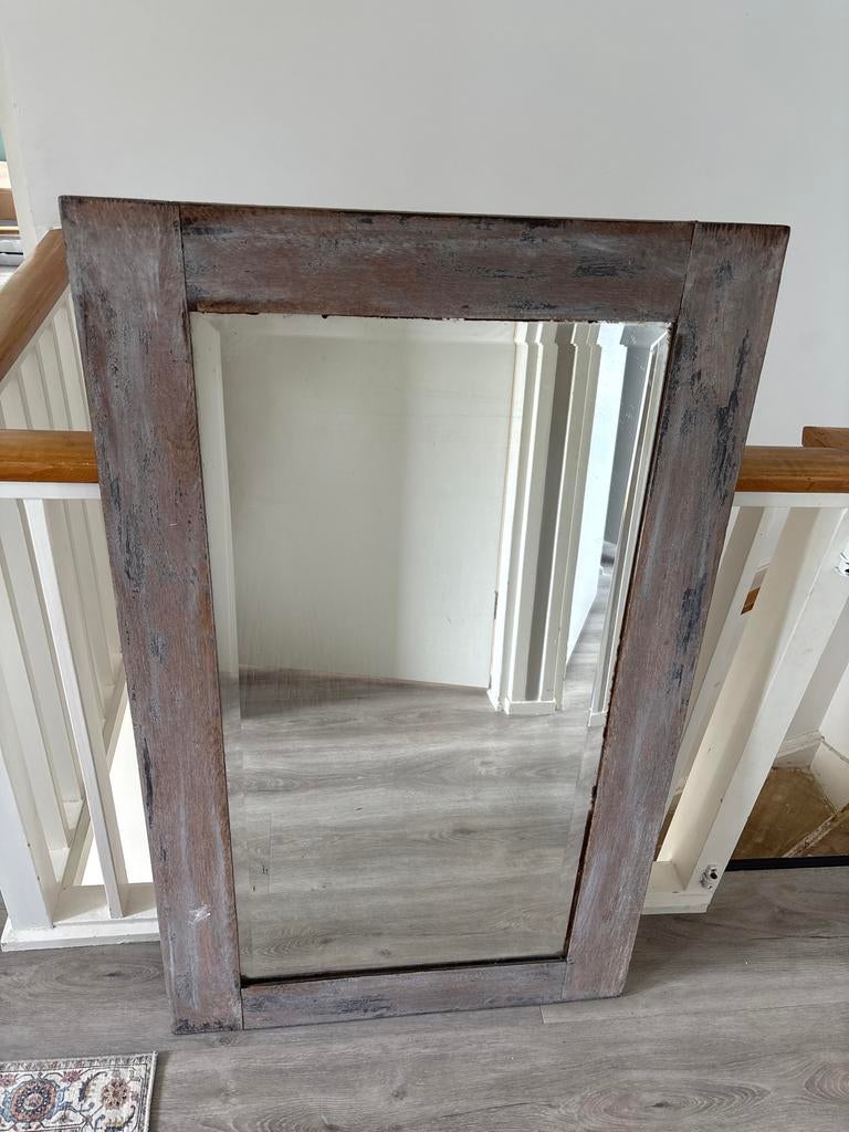 Grote spiegel met rustieke houten lijst, Ophalen, Gebruikt, 100 tot 150 cm, Rechthoekig
