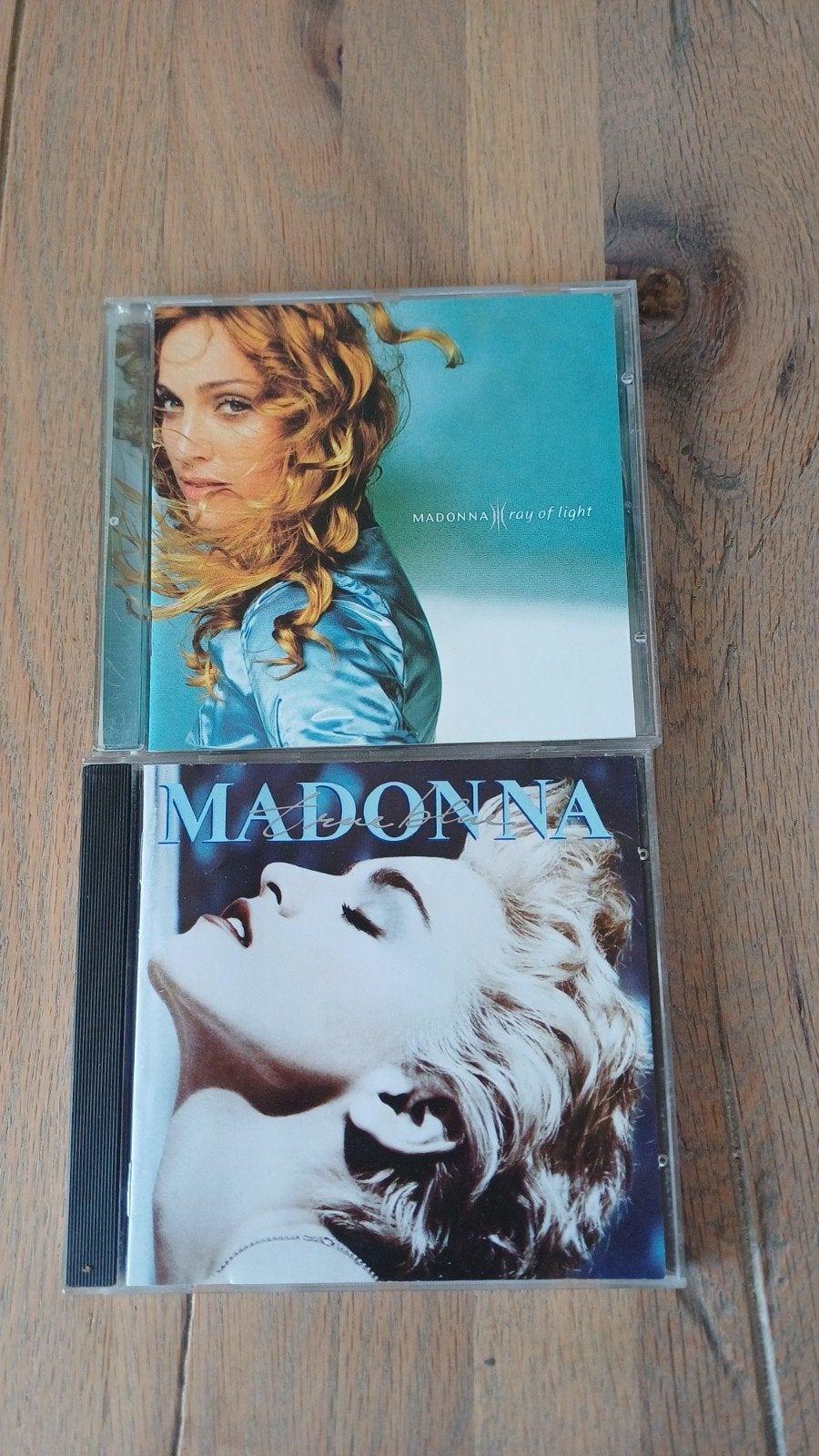 Madonna CD's: True Blue & Ray of Light, Ophalen of Verzenden, 1990 - 1999, Gebruikt