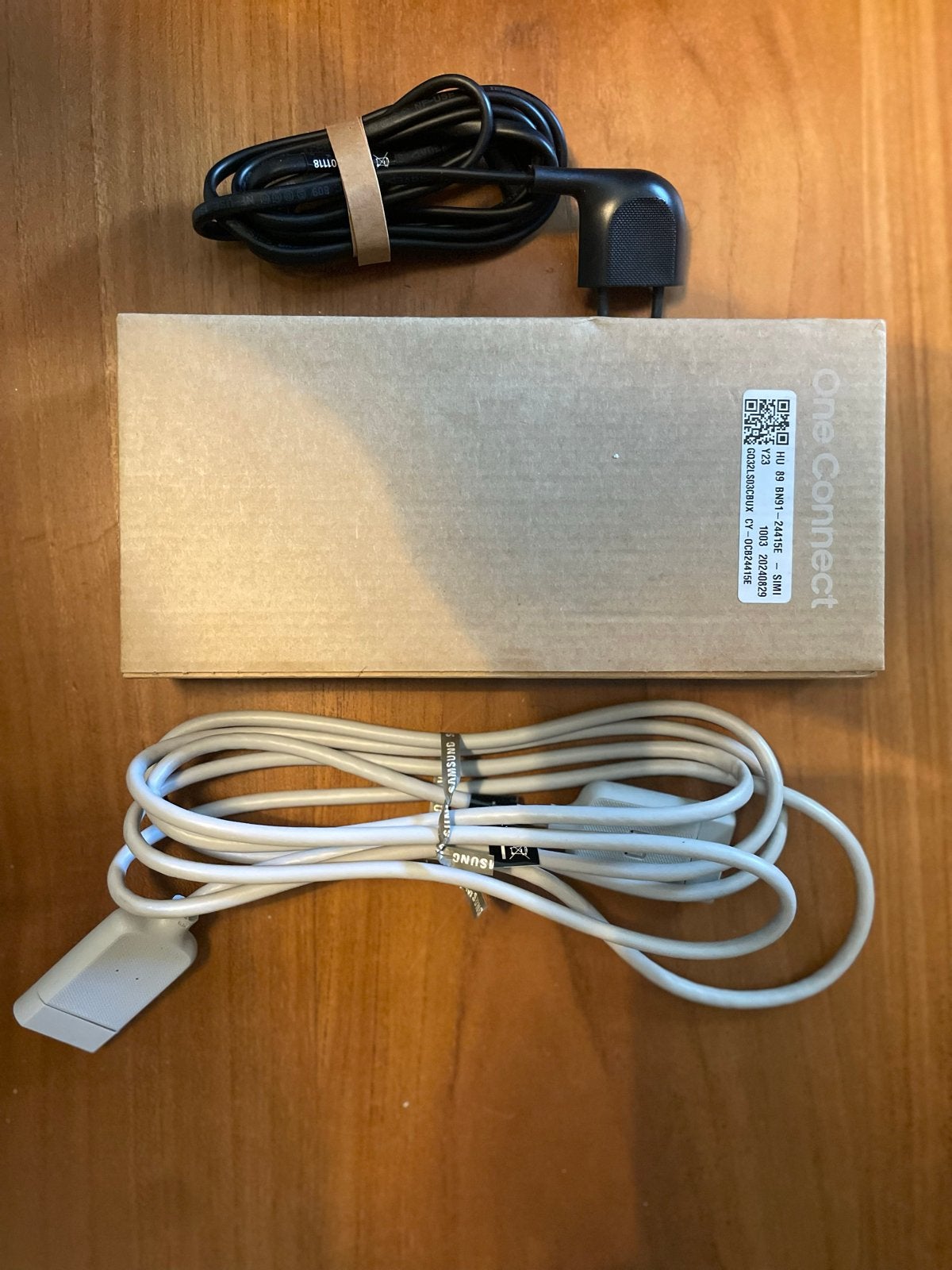 NIEUW | Samsung One Connect Box met kabels (BN91-24415E), Ophalen, Gebruikt, 2 tot 5 meter, Overige kabels
