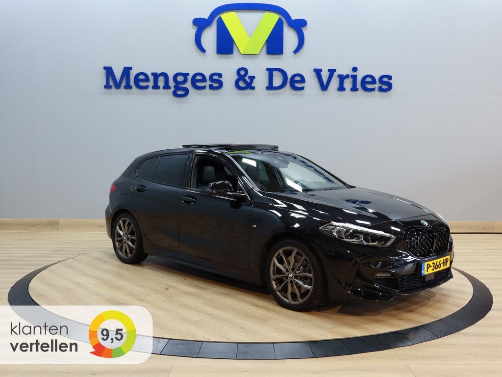 BMW 1-serie 120i M Sport Airco ECC | Panorama | Sfeer | Crui, Auto's, BMW, Bedrijf, Te koop, 1-Serie, ABS, Airbags, Airconditioning