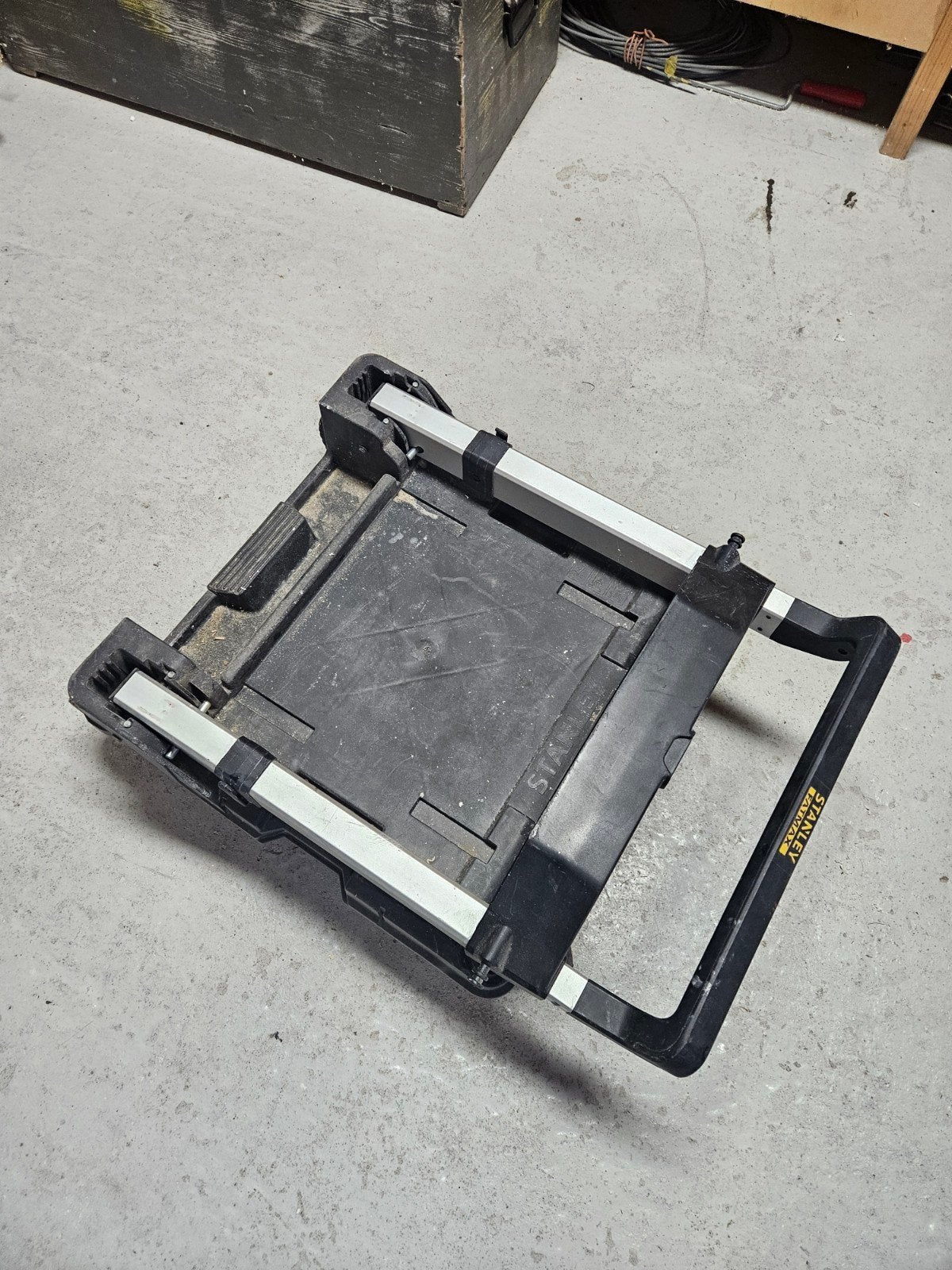 Stanley Fatmax opvouwbare transportkar, Minder dan 60 liter, Ophalen, Gebruikt, Transportkar