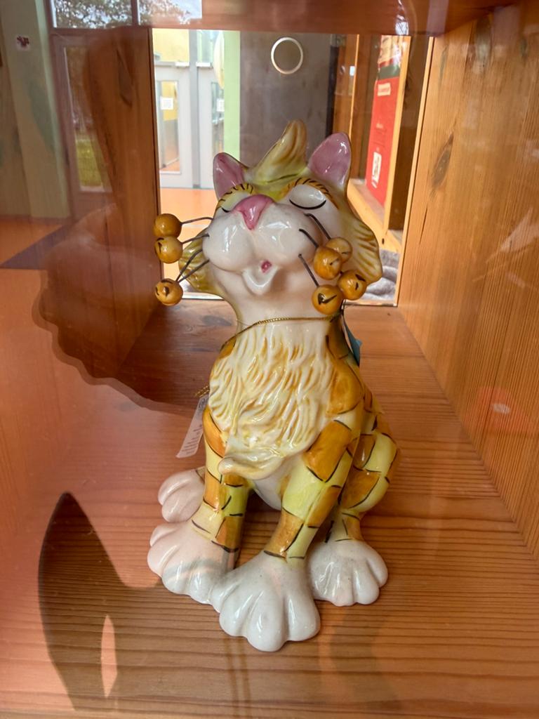 Beeldje kat nieuw, Ophalen, Zo goed als nieuw, Dier