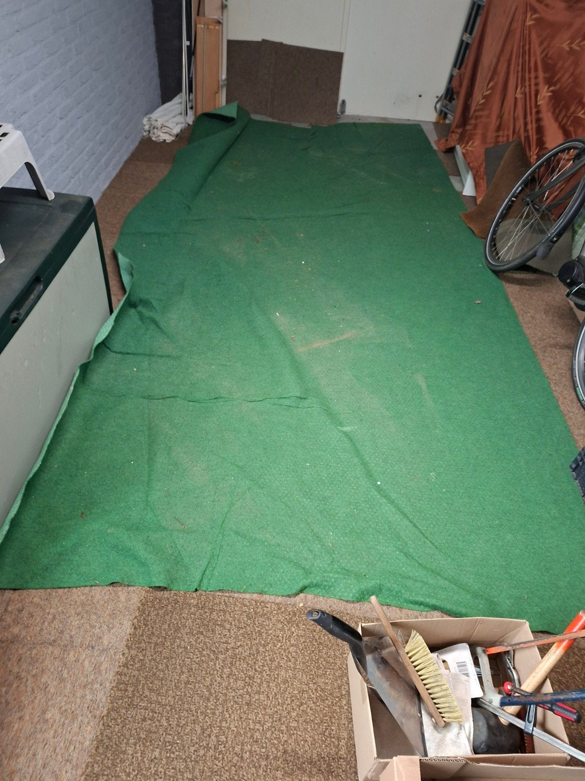 GRATIS :groot kleed voor tent, caravan etc, Caravans en Kamperen, Ophalen