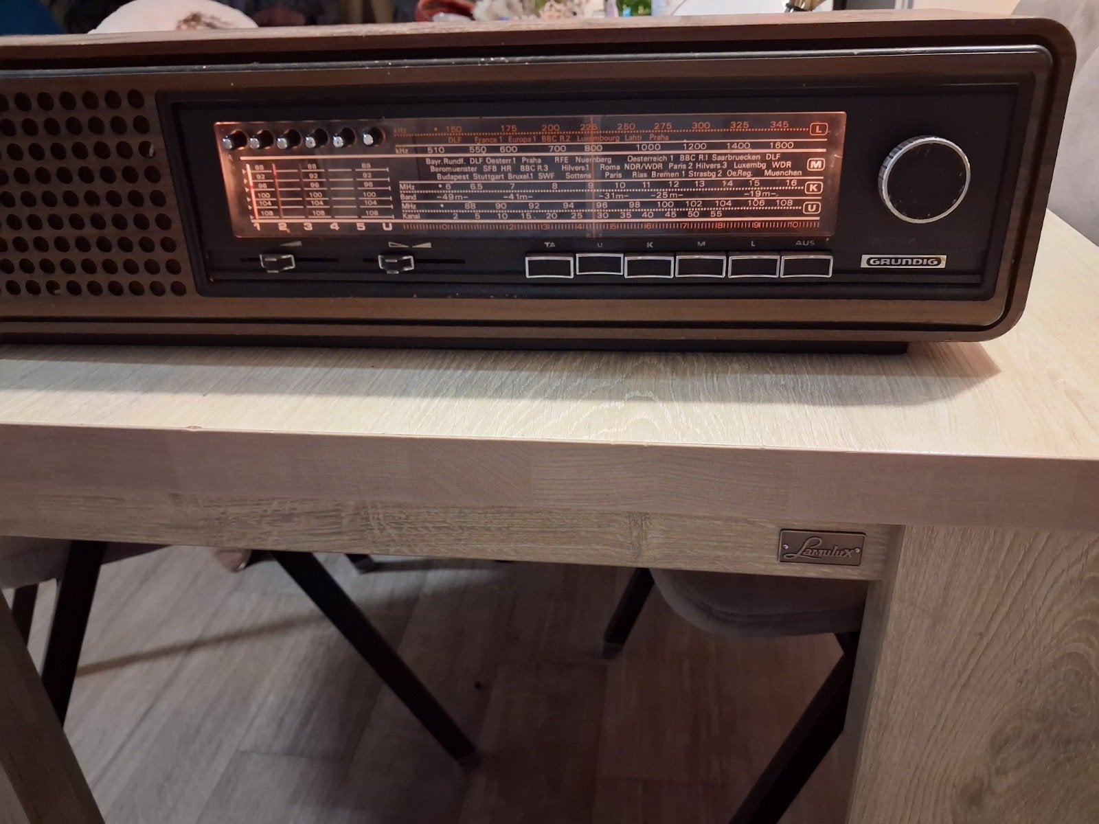 Vintage Grundig Radio - Klassieke Transistorradio, Ophalen of Verzenden, Niet werkend, Transistorradio