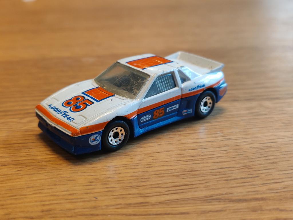 Matchbox Pontiac Fiero Racing, Ophalen of Verzenden, Zo goed als nieuw, Auto