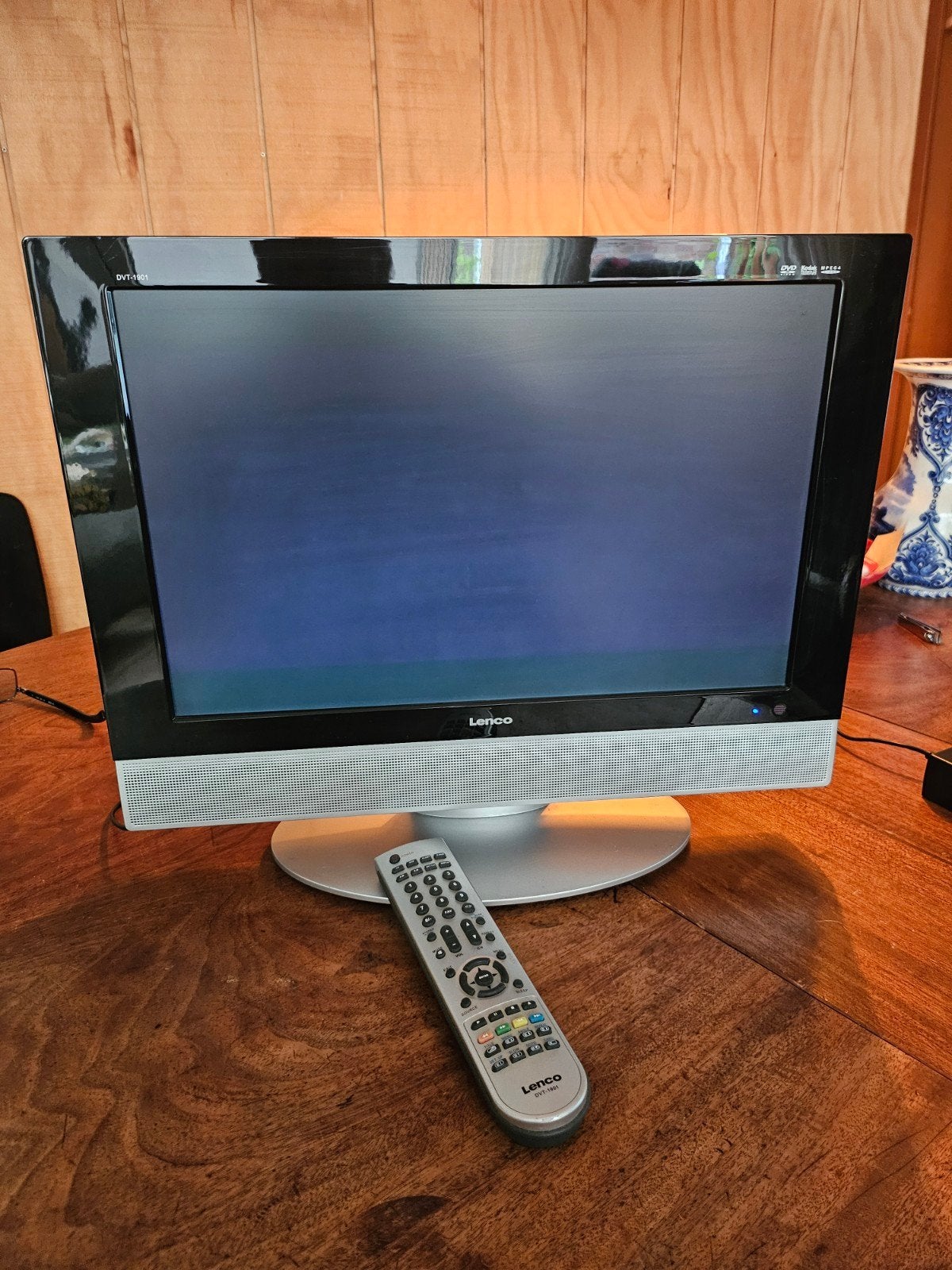 Lenco DVT-1901 met DVD speler., Overige merken, Gebruikt, 50 Hz, Ophalen of Verzenden