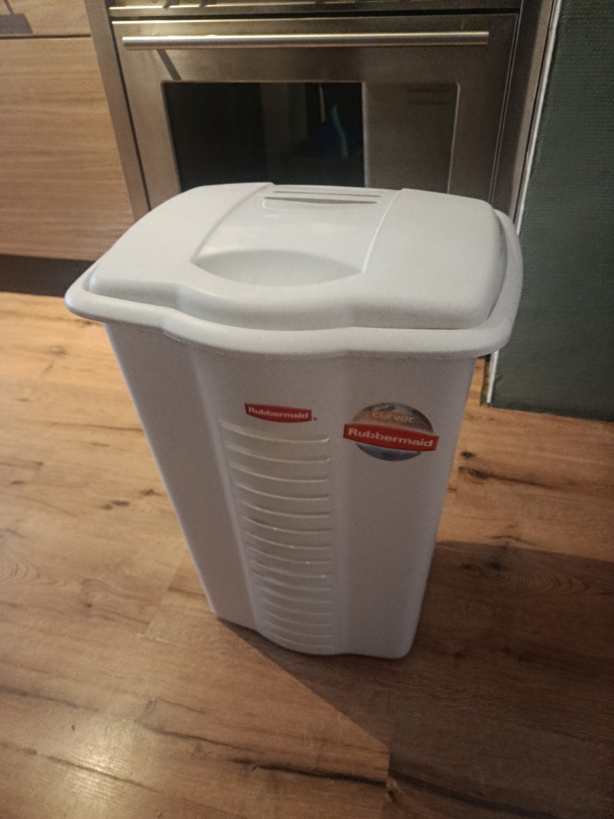 Rubbermaid Curver wasmand/prullenbak, Huis en Inrichting, Ophalen, 50 – 75, Kunststof, Gebruikt