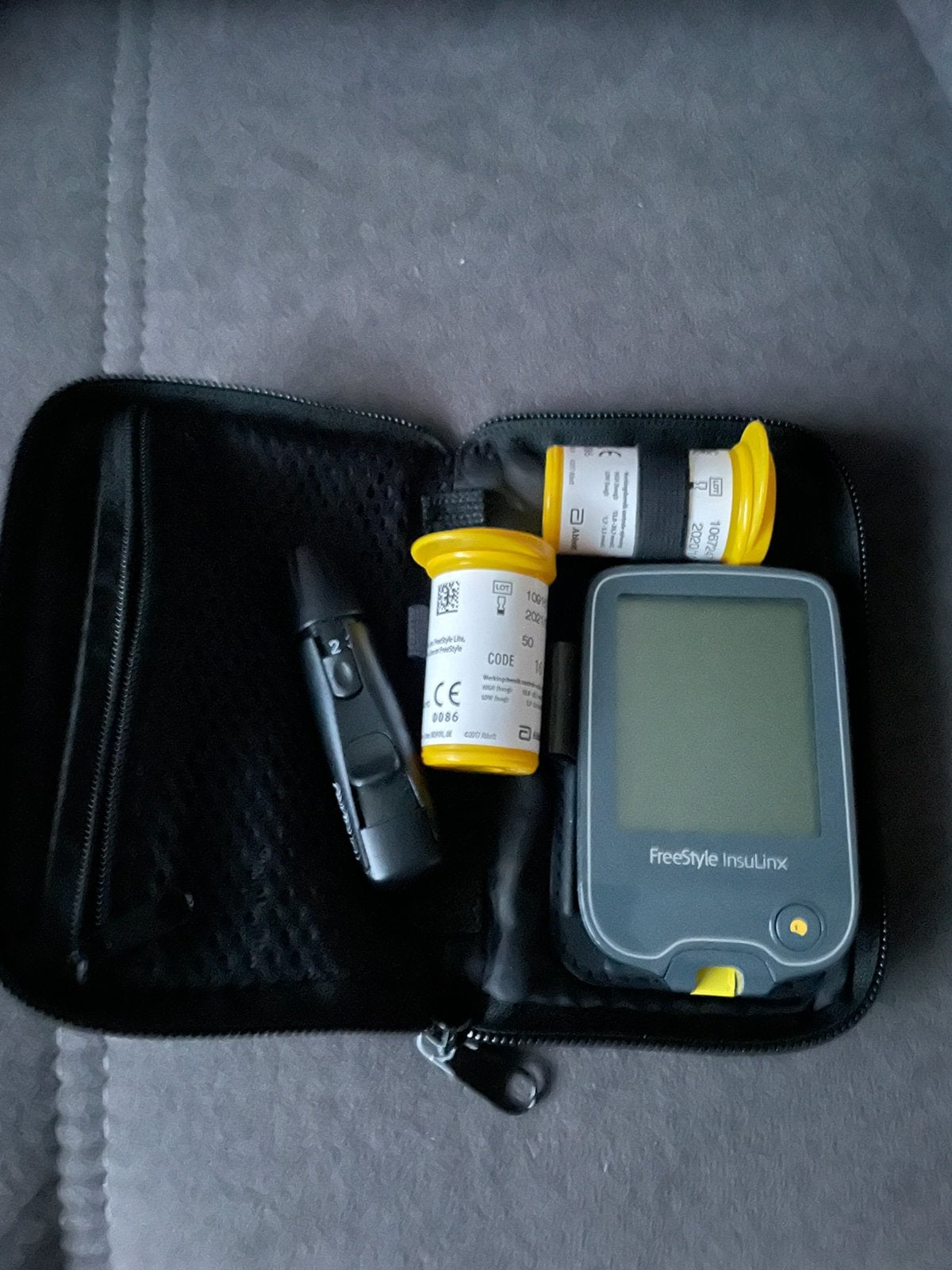 Freestyle insulinx tester met teststrips, Ophalen, Gebruikt