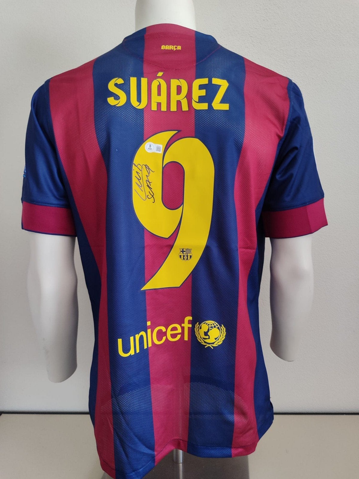 Fc Barcelona shirt gesigneerd door Suarez met Beckett COA., Ophalen of Verzenden