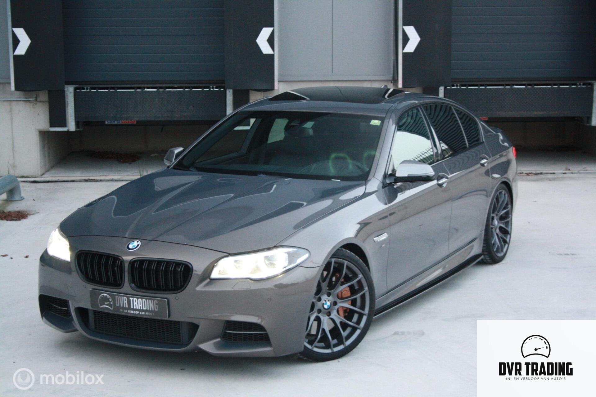 BMW 5-serie M550xd LCI Champagne Quartz Dakje 2015 Dik!, Automaat, Gebruikt, 2993 cc, 2000 kg