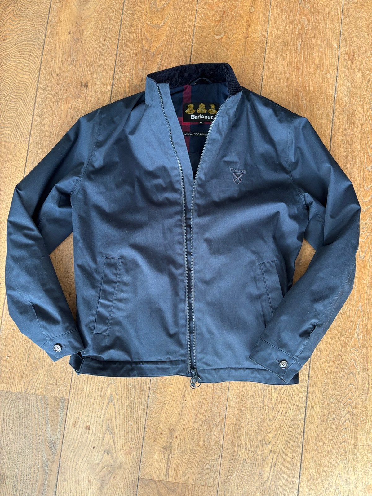 Barbour tussenjas, maat M, blauw, zgan, Kleding | Heren, Ophalen of Verzenden, Zo goed als nieuw, Maat 48/50 (M), Blauw