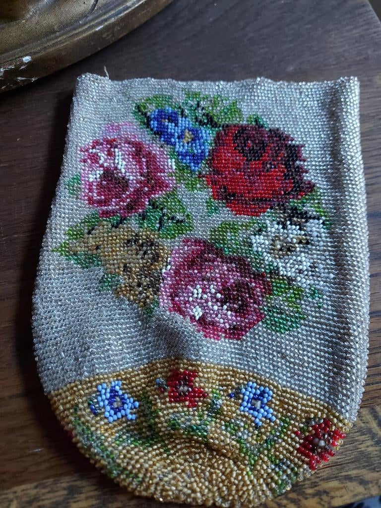 Prachtig groot oud/antiek glaskraaltjes onafgemaakt tasje, Ophalen of Verzenden
