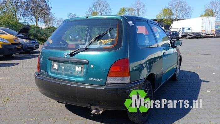 Dak + Kont van een Toyota Starlet, Gebruikt, -, -, Ophalen of Verzenden
