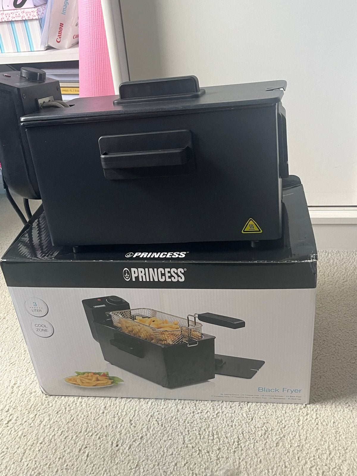 Princess Black Fryer - 3 Liter Frituurpan met Cool Zone, 2 tot 3 liter, Ophalen, Nieuw, Uitneembare binnenpan
