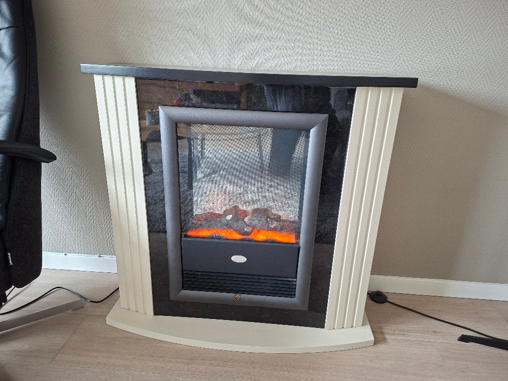 Fraaie Elektrische sfeerhaard met verwarming, Huis en Inrichting, Haarden, Ophalen of Verzenden, Zo goed als nieuw, Vrijstaande haard