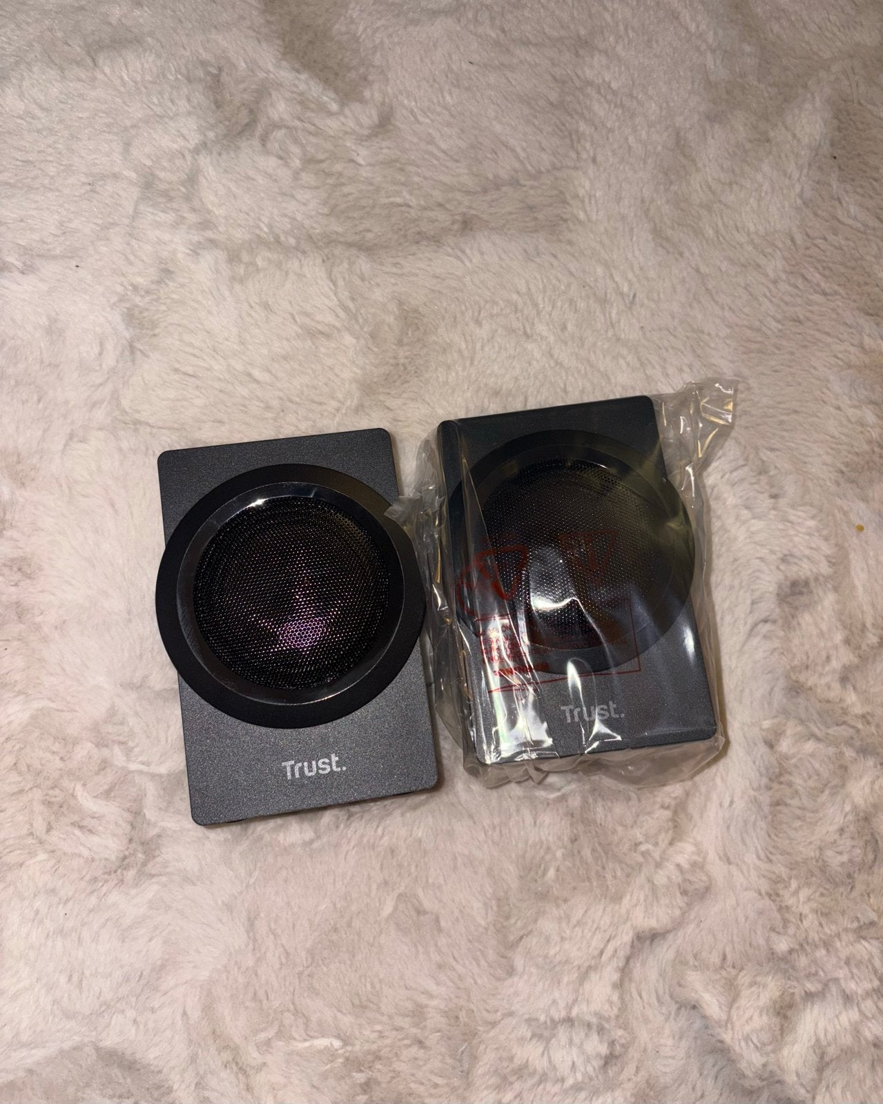Trust speakers (10 sets beschikbaar), Stereo speakers, Nieuw, AUX-ingang, Minder dan 60 watt