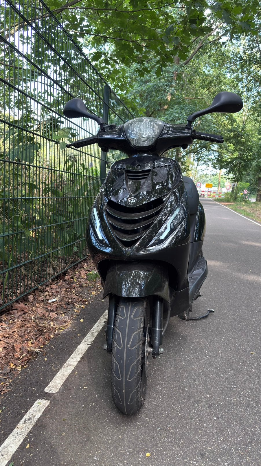Piaggio zip 2017, Fietsen en Brommers, Scooters | Piaggio, Ophalen, Maximaal 45 km/u, Zip, Zo goed als nieuw