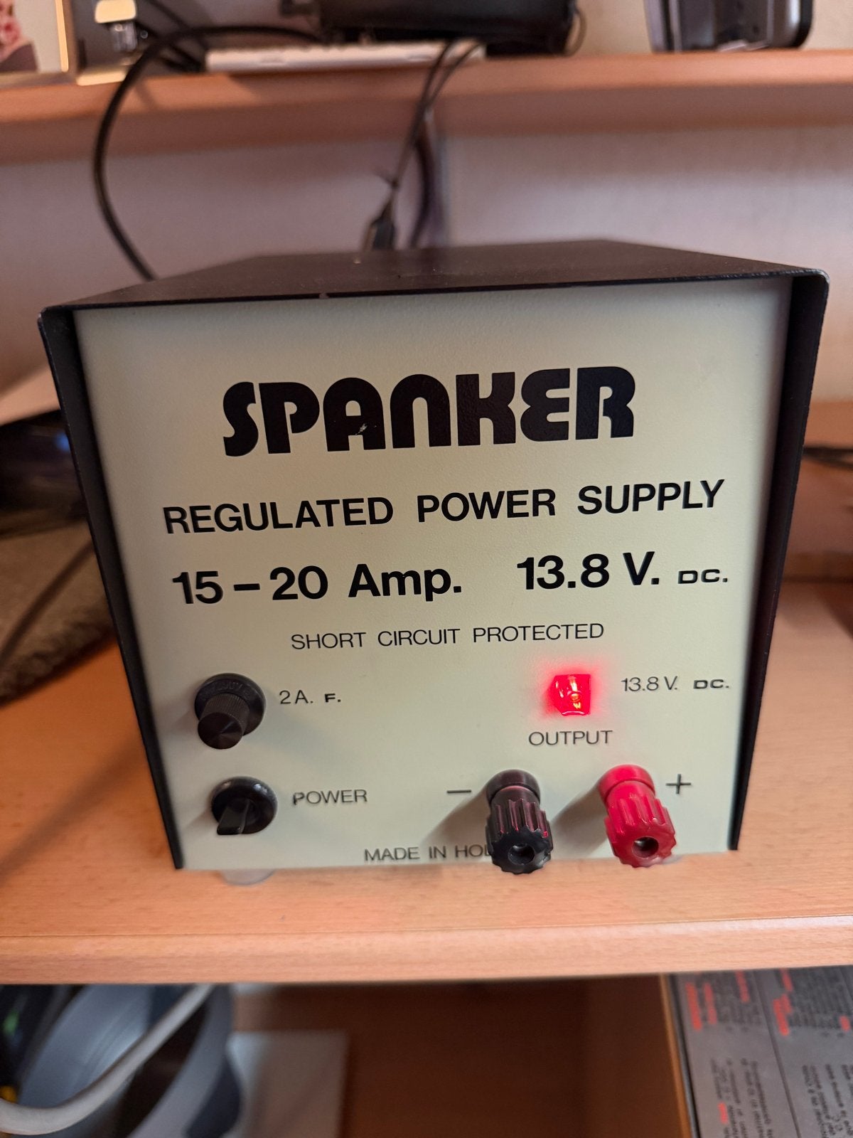 Spanker Voeding 13.8V 15-20A, Telecommunicatie, Zenders en Ontvangers, Ophalen, Gebruikt