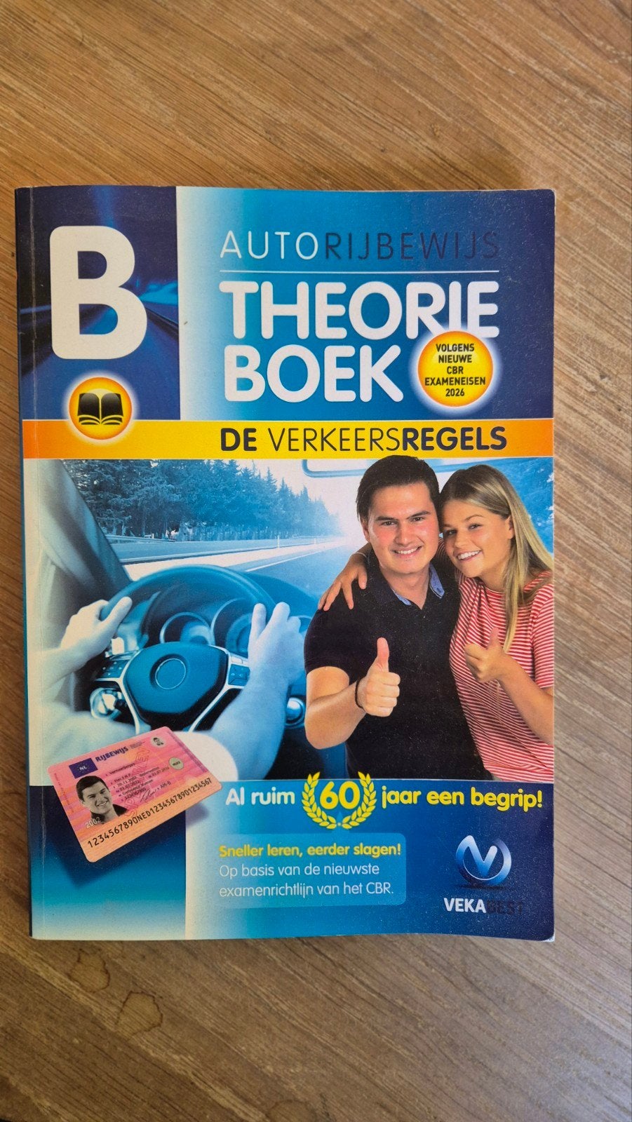 Autorijbewijs Theorieboek - De Verkeersregels, Ophalen of Verzenden, Zo goed als nieuw, Overige niveaus, Vekabest