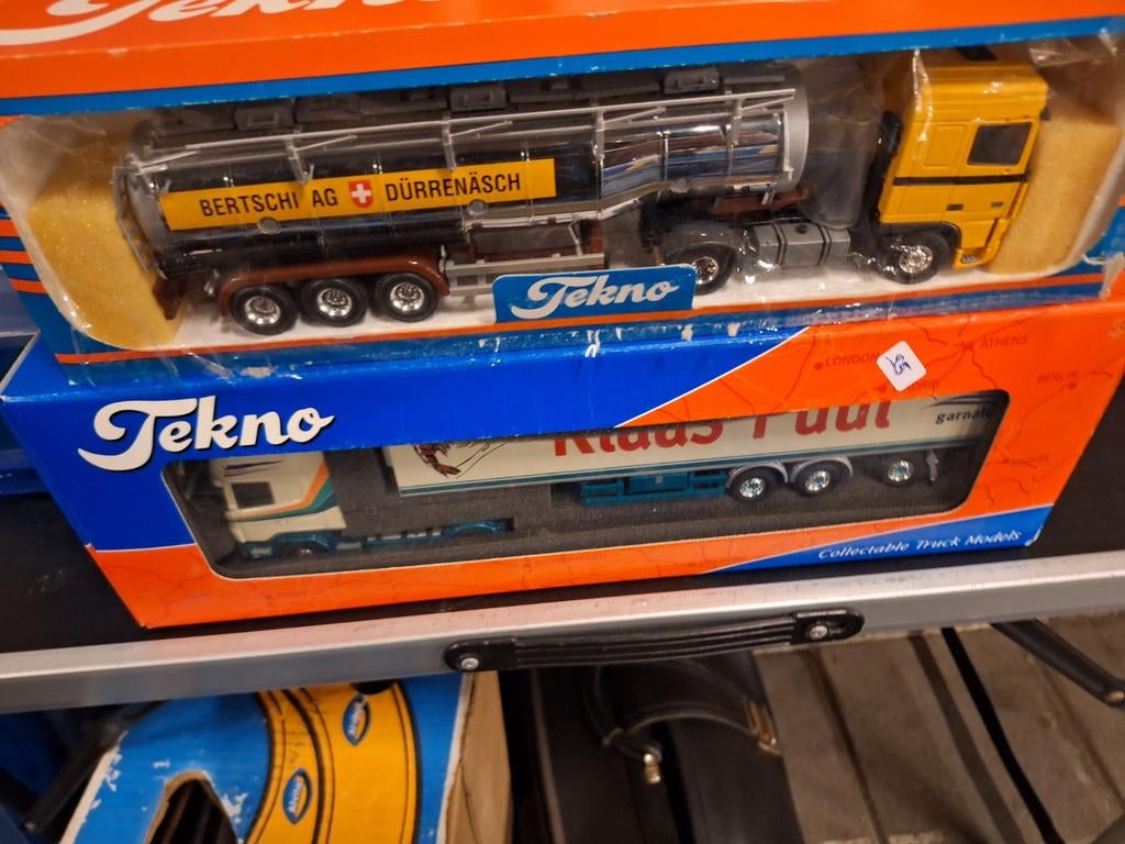 Tekno Vrachtwagen Miniatuurmodellen - Diverse Modellen, Hobby en Vrije tijd, Ophalen of Verzenden, Nieuw, Bus of Vrachtwagen