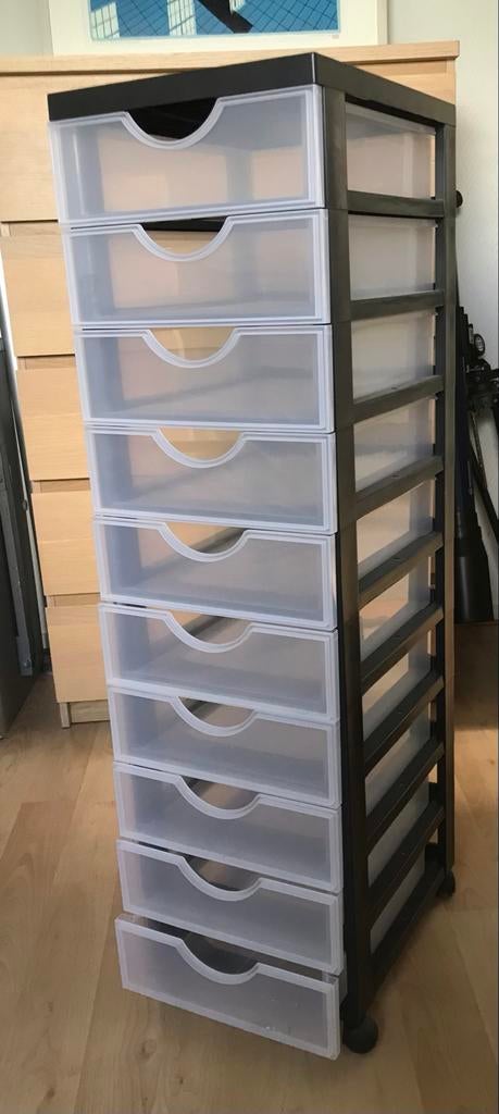 IRIS Kunststof Ladekast met 10 Lades en Wieltjes, Ophalen, 5 laden of meer, 100 tot 150 cm, Zo goed als nieuw