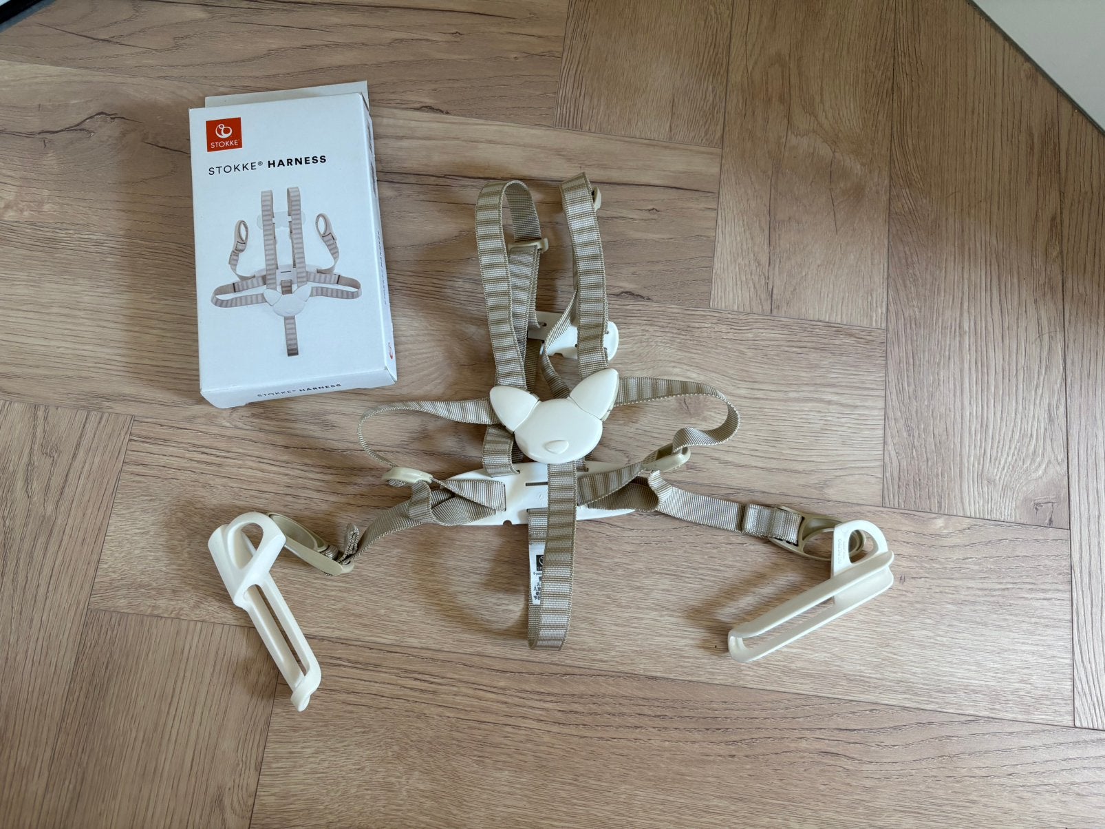 100% origineel Stokke Tripp Trapp Harnas / Tuigje Beige/wit, Ophalen of Verzenden, Nieuw, Meegroeistoel, Gordel(s)