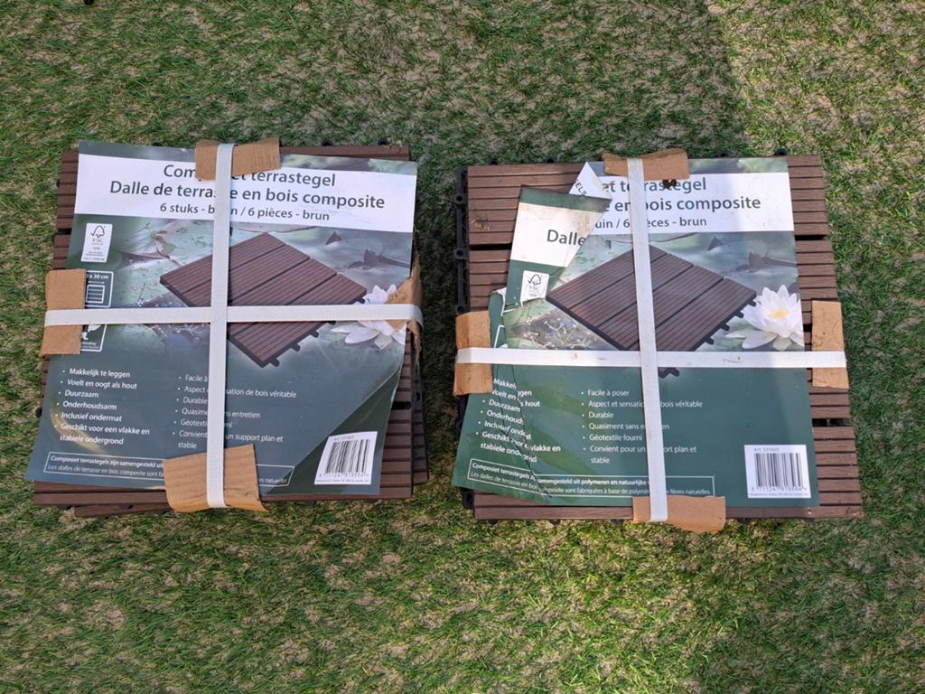 2 Nieuwe pakken bruine composiet tuintegels/vlondertegels, Tuin en Terras, Ophalen of Verzenden, Nieuw, Composiet