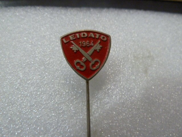 Vintage LEIDATO 1964 Speldje/Pin, Ophalen of Verzenden, Gebruikt, Overige onderwerpen, Speldje of Pin