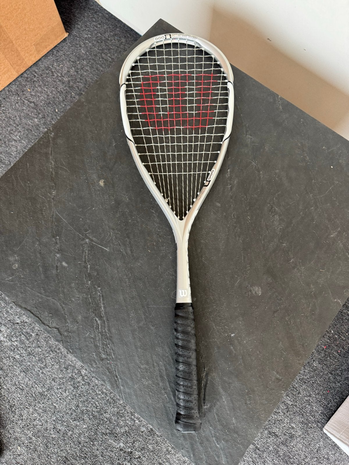 Wilson nCode n120 Squash Racket met hoes, Ophalen of Verzenden, Zo goed als nieuw, Racket, Met hoes
